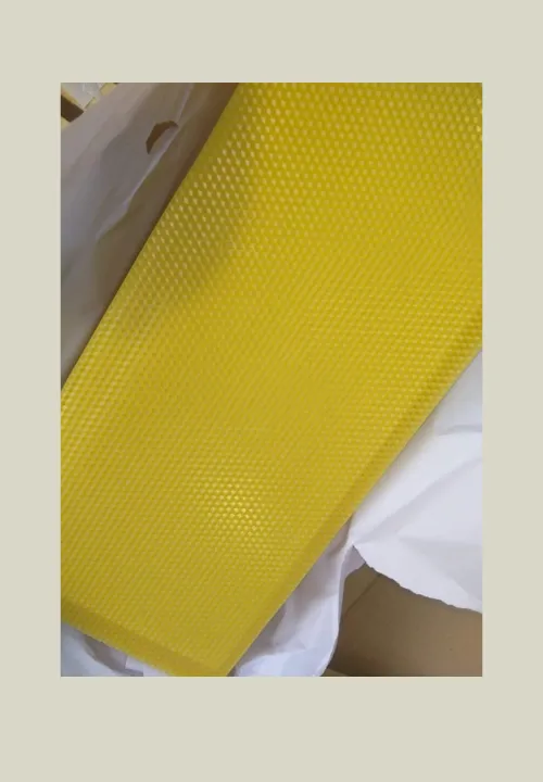 WAX FOUNDATION SHEETS [BROOD]  PACK OF 30