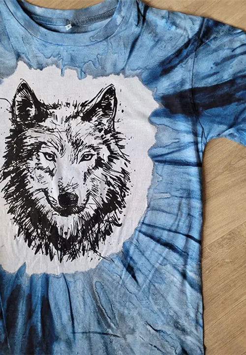 Wolf Tee