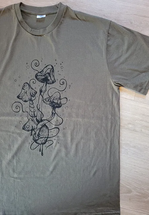 Swirly Mushrooms Tee | Olive
