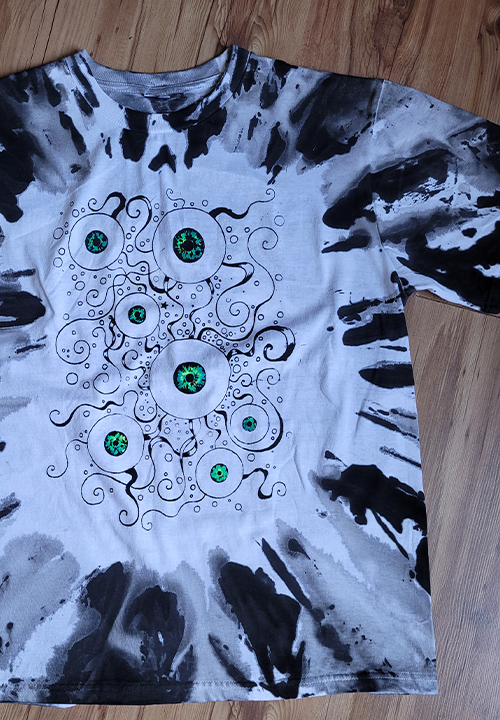 Seven Eyes Tee
