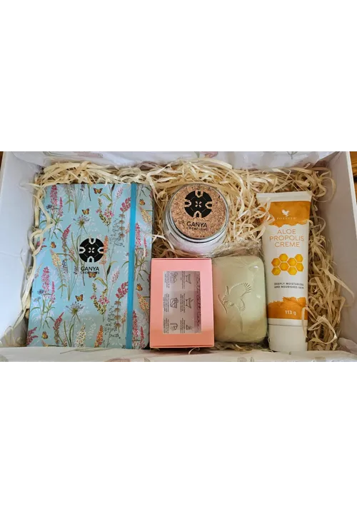 Genesis Box - A Tender Pause for Motherhood