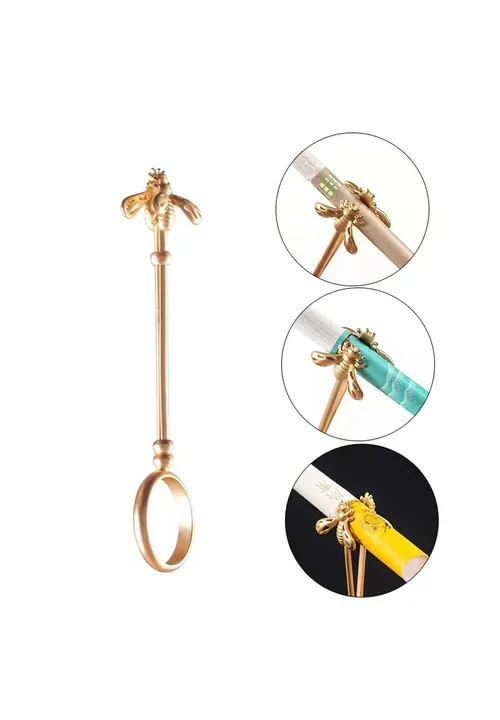 Gold Bee - Stylin’ Ring (Cigarette Holder Ring) 
