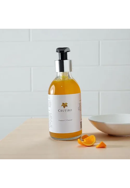Vitamin C cleanser infused with Tumeric