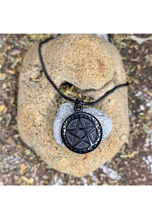BLACK  PENTACLE