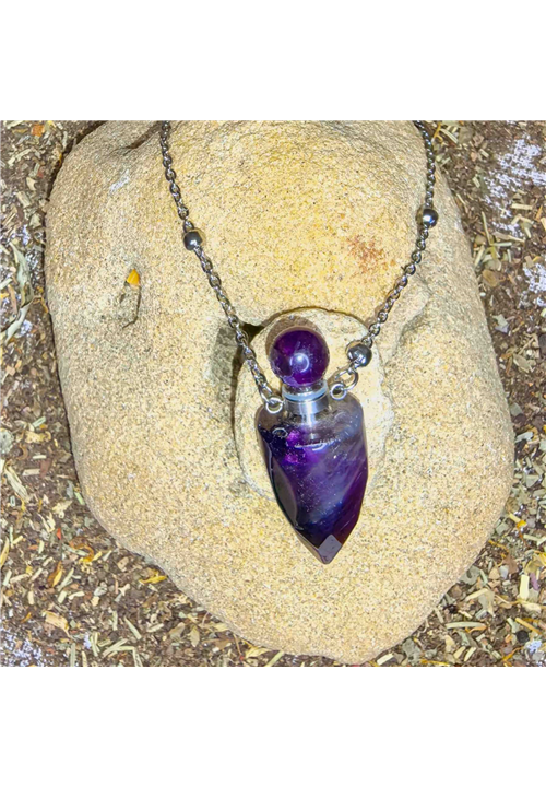 AMETHYST CRYSTAL BOTTLE NECKLACE